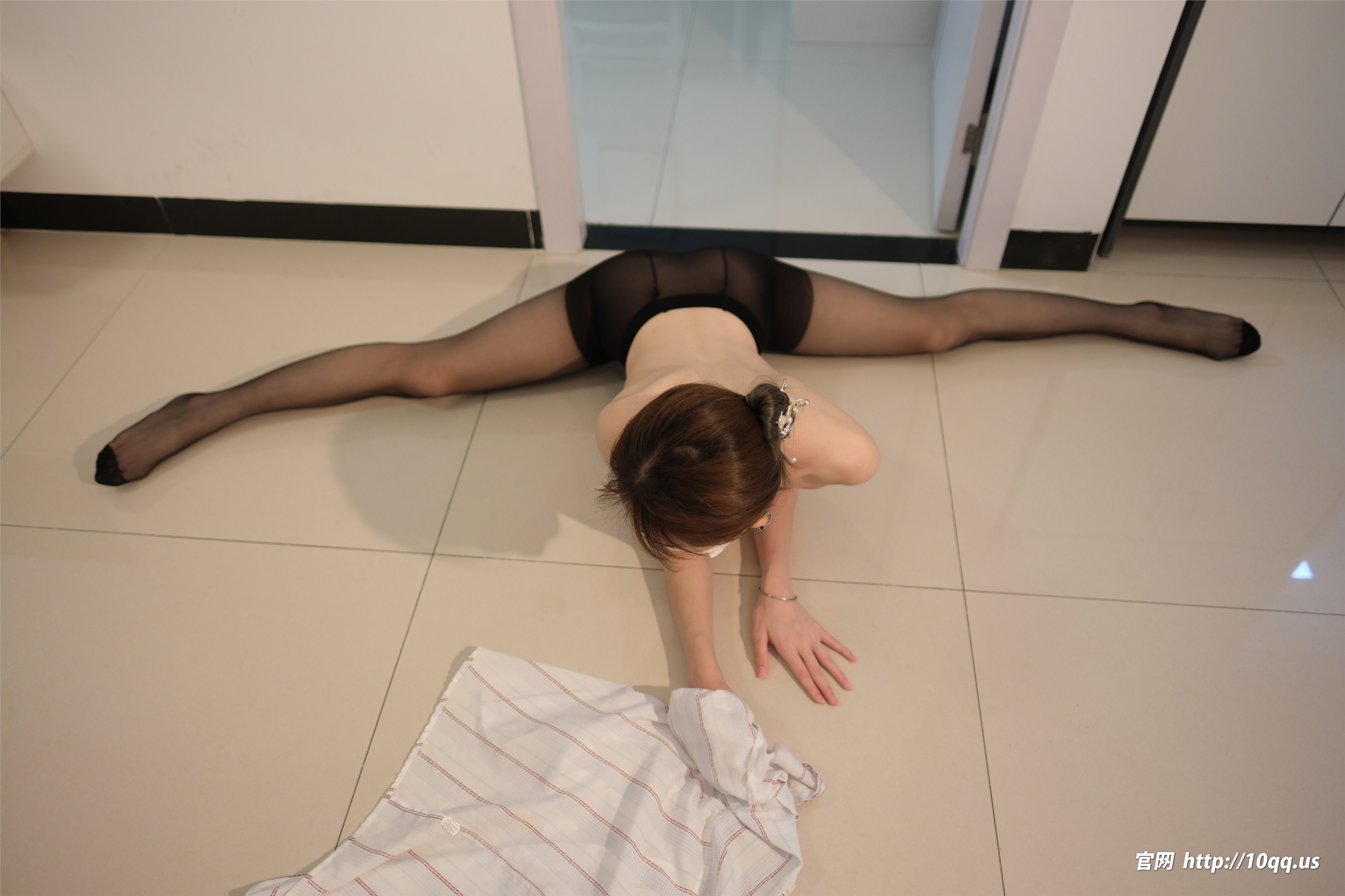 ROSI写真 口罩系列 2025.01.04 NO.3128